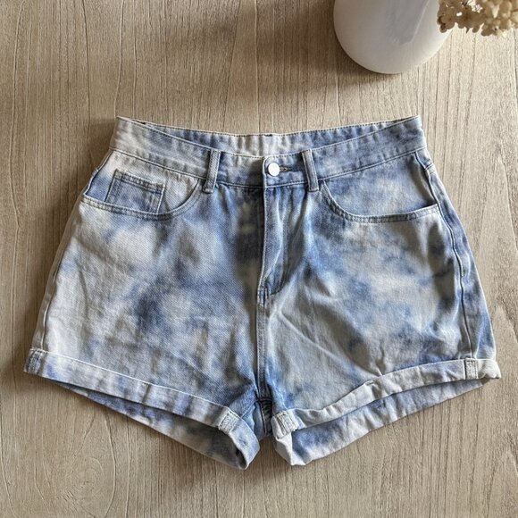 ๐ To0o Tired โ M+S Original Upcycled Denim Shorts with Embroidered Patches - Picture 2 of 5